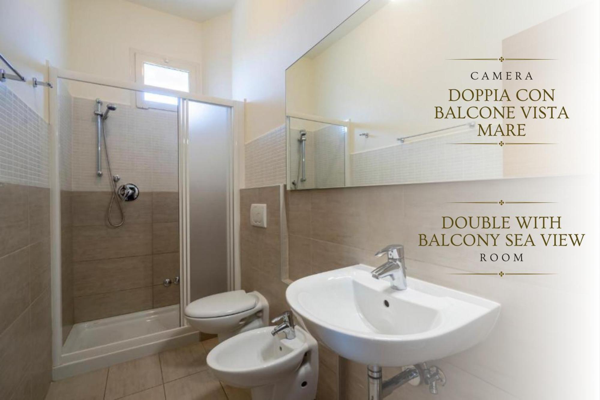 Hotel Constellation Ріміні Екстер'єр фото